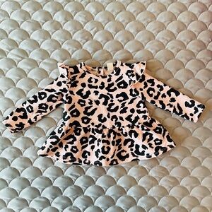 Tucker and Tate fleece lined ruffle sweater sz 12 month